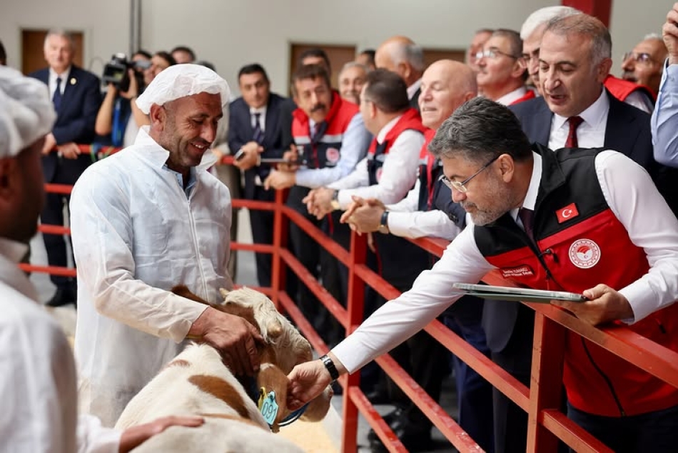 Erzurum Aziziye'de Türkiye Kırmızı Et Üreticileri Merkez Birliği Hayvancılık İşletmemizin Açılış Töreni